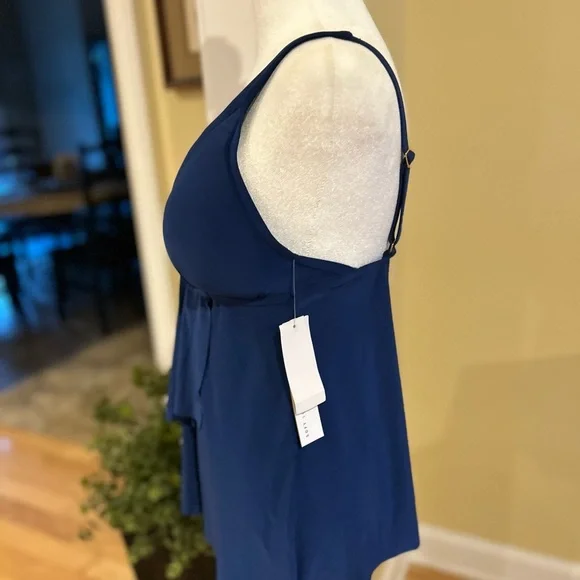 NWT Beyond Tummy Control Solid Essentials V Neck Tankini Top Swimsuit - Picture 14 of 16